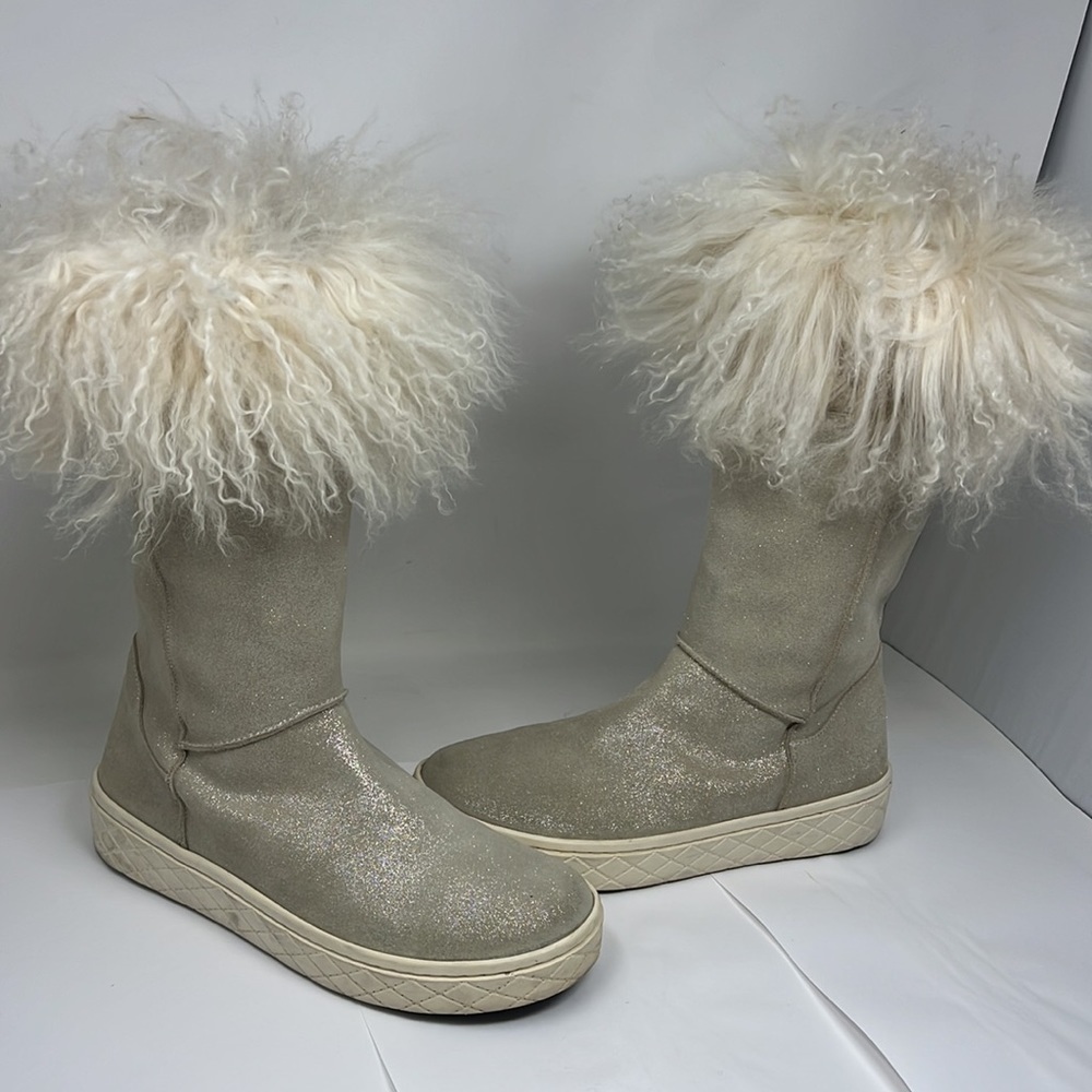 Moncler Sz 38 Gray Metallic Shimmer Suede Beige Curly Lamb Boots